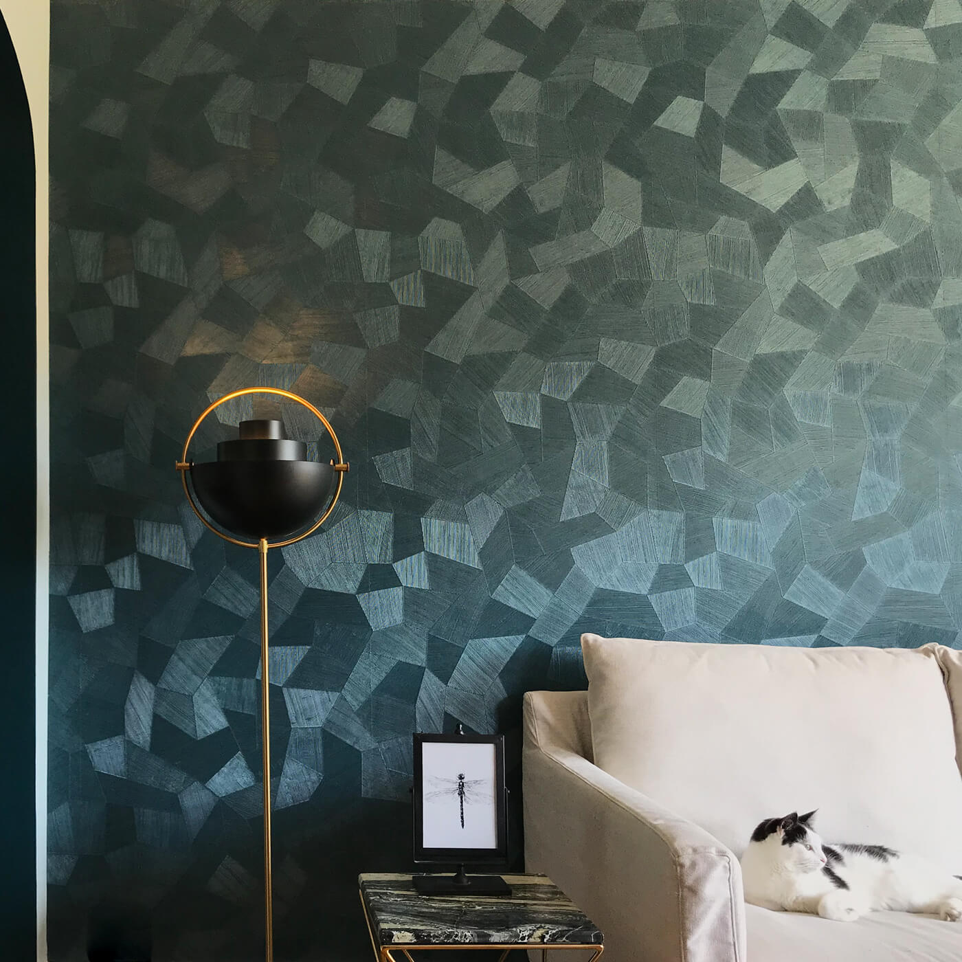 decoration_appartement_ancien_ sejour_arcade_couleurs_papierpeint_lausanne_emmanuelle_diebold.jpg