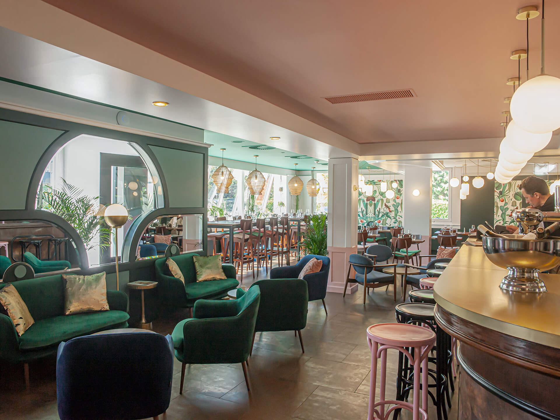 decoration_restaurant_union_epalinges_lausanne_suisse_romande_bar_vintage_lounge_emmanuelle_diebold.jpg