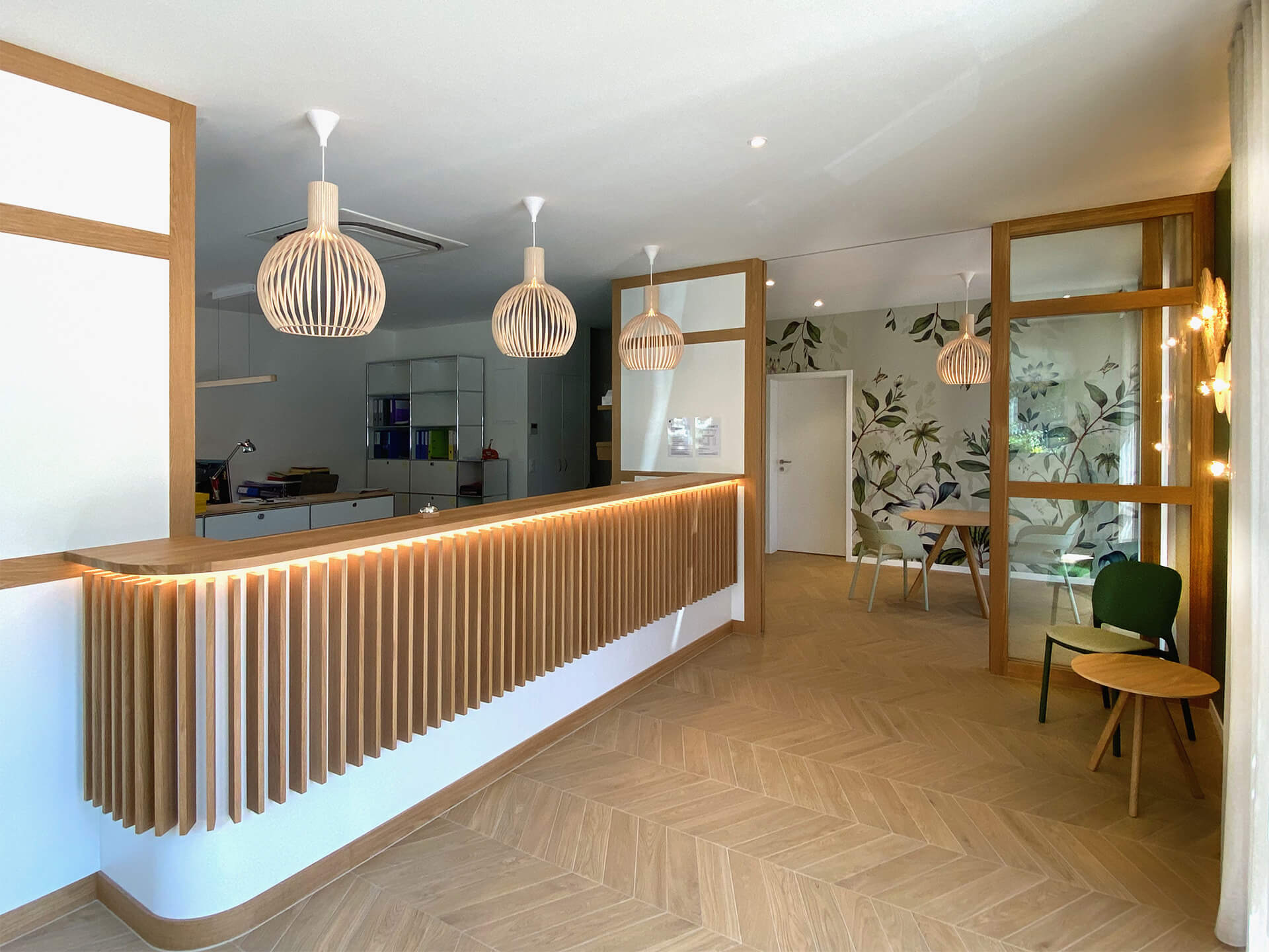 1_renovation_decoration_administration_communale_assens_reception_banque_acceuil_surmesure_mairie_suisse_romande_emmanuelle_diebold.jpg